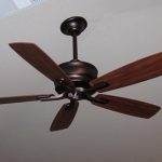 ceiling fans direction with air conditioning